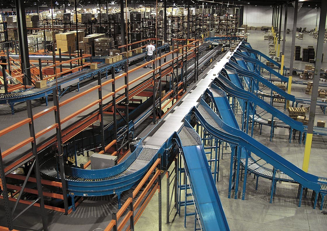 Modern warehouse distribution center with efficient layout